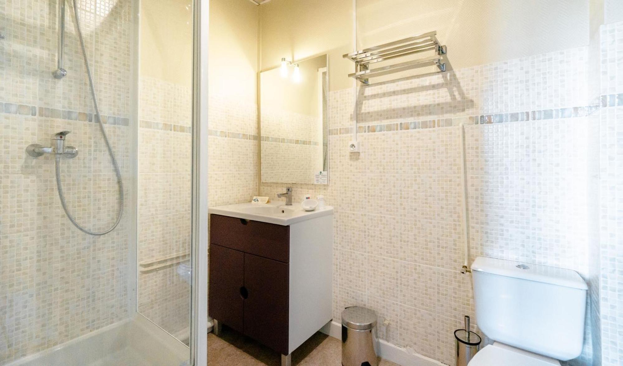 Hotel Gallia Aix-les-Bains Oda fotoğraf
